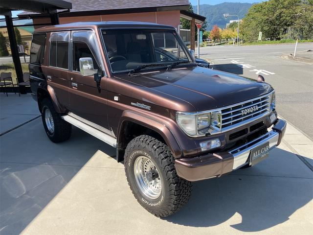 ランドクルーザープラド ＥＸワイド　４ＷＤ　ＢＦグッドリッジタイヤ　リフトアップ（6枚目）