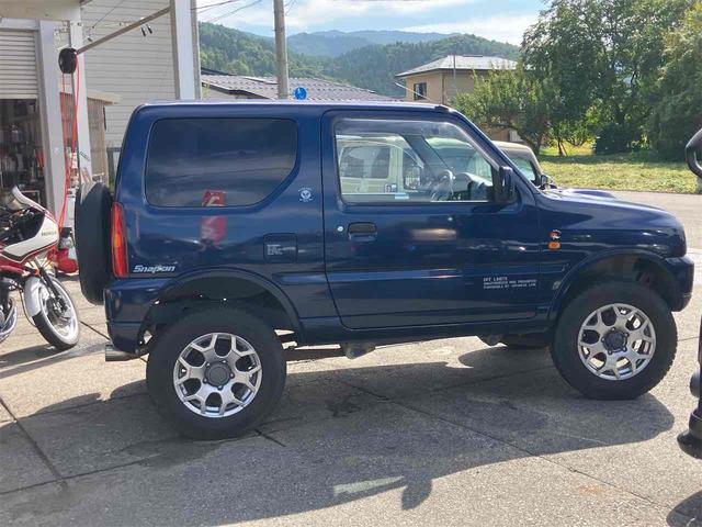ジムニー ＸＧ　４ＷＤ　５ＭＴ　ドライブレコーダー　キーレスエントリー　ＭＴ　ＡＢＳ　ＣＤ　アルミホイール　衝突安全ボディ　エアコン　パワーステアリング　パワーウィンドウ（15枚目）