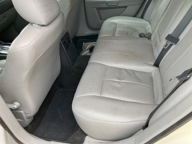 クライスラー・３００ ３００Ｃ　カロッツェリアＨＤＤナビ　フルセグＴＶ　サンルーフ　ＥＴＣ　２２インチアルミホイール　パワーシート　社外車高調　ＨＩＤ（48枚目）