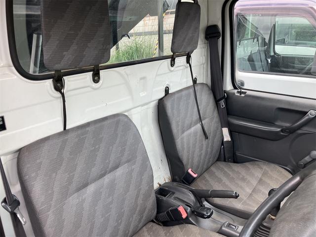 キャリイトラック ダンプ　切替式４ＷＤ　色替車　荷台上下動作　５速ＭＴ　デフロック（14枚目）