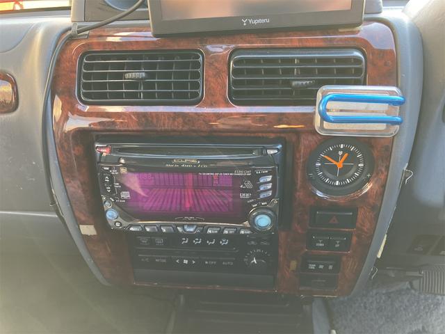 ランドクルーザープラド TZ 4WD クローラー仕様 タイヤ4本付 ユピテルナビ 後席ヒーター(17枚目)