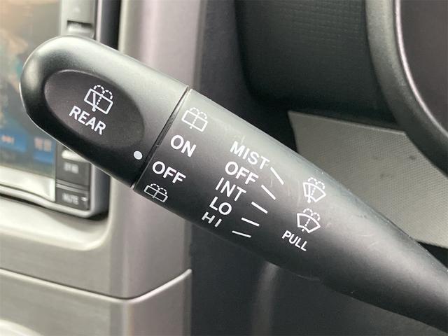 ムーヴコンテ カスタム　Ｘ　ＨＩＤ　ベンチシート　ＨＤＤナビ　ワンセグテレビ　スマートキー　イモビライザー　レーダー探知機（9枚目）