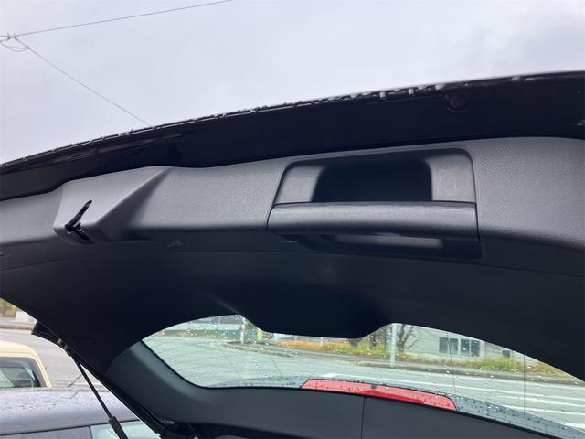 Bクラス B180 ブルーエフィシェンシー ナビ フルセグTV CD バックカメラ イモビライザー 16インチアルミホイール USB電源(7枚目)