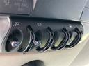 ワン　クロスオーバー　ＥＴＣ　バックカメラ　ナビ　ＴＶ　オートライト　アルミホイール　キーレスエントリー　電動格納ミラー　ＣＶＴ　盗難防止システム　ＣＤ　ＡＢＳ　ＥＳＣ　エアコン　パワーステアリング　パワーウィンドウ（46枚目）