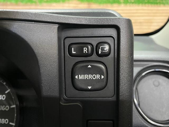 プロボックス Ｆ　全塗装　タコマ風グリル　リフトアップ　４ＷＤ　ナビＴＶ　ＢＫＭヘッドライト　ＢＫＭスモークテールランプ　オーバーフェンダー　ＷＥＤＳマッドヴァンスＸ　タイプＳ１４インチアルミ　オープンカントリーＲ／Ｔ（18枚目）