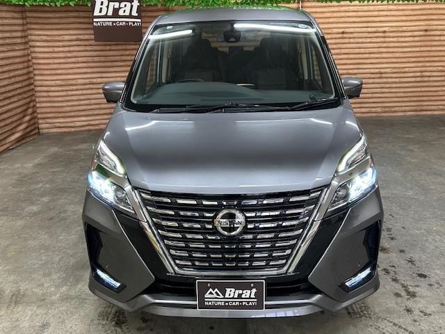 セレナ ハイウェイスターＶ　４ＷＤ　純正ワイドナビ　アラウンドビューモニター　後席モニター　両側電動スライドドア　レーダークルーズ　前席シートヒーター　ハンドルヒーター　ＬＥＤヘッドライト　純正１５インチアルミホイール（46枚目）