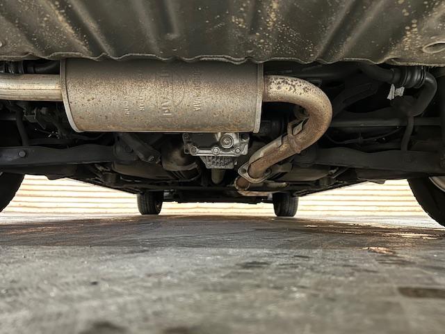 セレナ ハイウェイスターＶ　４ＷＤ　純正ワイドナビ　アラウンドビューモニター　後席モニター　両側電動スライドドア　レーダークルーズ　前席シートヒーター　ハンドルヒーター　ＬＥＤヘッドライト　純正１５インチアルミホイール（79枚目）