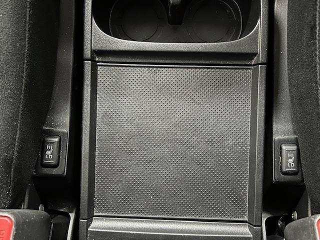 デリカＤ：５ Ｐ　衝突軽減ブレーキ　純正ナビＴＶ　全方位カメラ　両側電動スライドドア　電動リアゲート　リフトアップ　ナイトロパワーＭ７ファランクス（バレルブラック）１６インチＡＷ　レーダークルーズ　前席シートヒーター（12枚目）