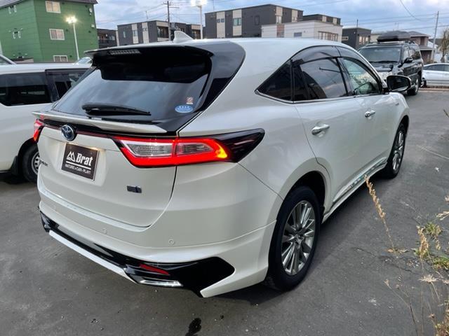 ハリアーハイブリッド プログレス 4WD トヨタセーフティセンス 純正ナビ 全方位カメラ TRDフルエアロ レーダークルーズ 運転席電動シート 電動リアゲート ハーフレザーシート 純正18インチアルミホイール LEDヘッドライト(3枚目)