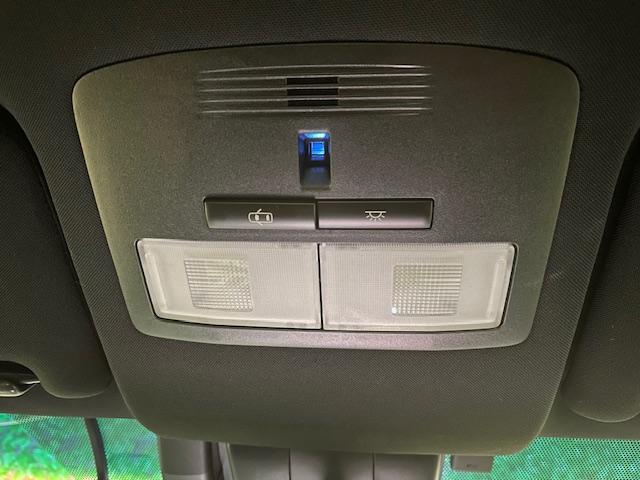 ハリアーハイブリッド プログレス　４ＷＤ　トヨタセーフティセンス　純正ナビ　全方位カメラ　ＴＲＤフルエアロ　レーダークルーズ　運転席電動シート　電動リアゲート　ハーフレザーシート　純正１８インチアルミホイール　ＬＥＤヘッドライト（33枚目）