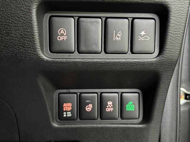 デリカD:5 P 4WD ナビ フルセグTV 全方位カメラ フリップダウンモニター エクストリームJ16インチアルミホイール 1インチリフトアップ TOYOオープンカントリーR/T ハンドル前席シートヒーター ETC(13枚目)