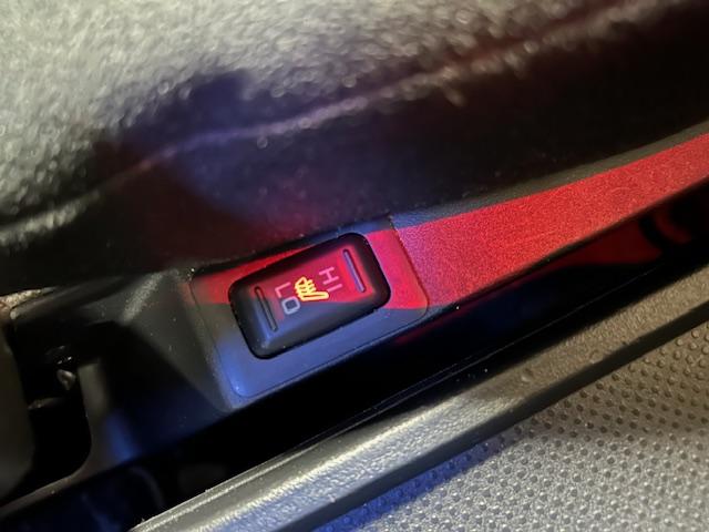 デリカD:5 P 4WD ナビ フルセグTV 全方位カメラ フリップダウンモニター エクストリームJ16インチアルミホイール 1インチリフトアップ TOYOオープンカントリーR/T ハンドル前席シートヒーター ETC(14枚目)