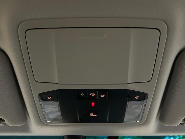 デリカD:5 P 4WD ナビ フルセグTV 全方位カメラ フリップダウンモニター エクストリームJ16インチアルミホイール 1インチリフトアップ TOYOオープンカントリーR/T ハンドル前席シートヒーター ETC(15枚目)