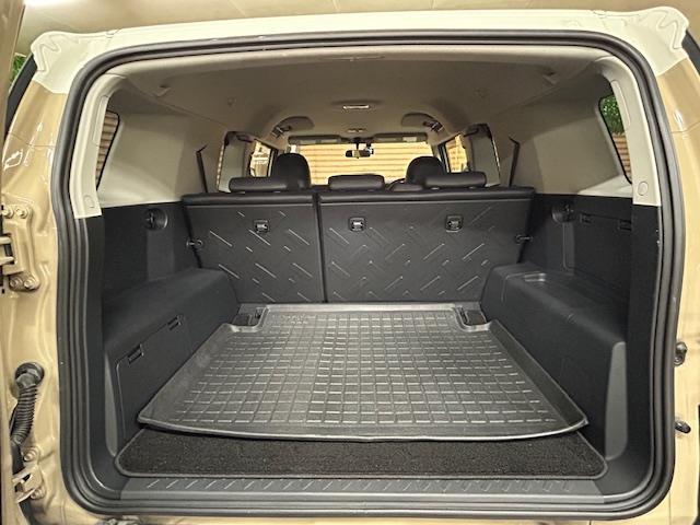 ＦＪクルーザー カラーパッケージ　リフトアップ　ＸＴＲＥＭＥ－Ｊ　　ＸＪ０３（フラットブラックスモーク）１７インチアルミホイール　ＴＯＹＯ　ＴＩＲＥＳ　ＯＰＥＮ　ＣＯＵＮＴＲＹ　Ｒ／Ｔ　ブラックアウト塗装　ナビ　バックカメラ　ＥＴＣ（26枚目）