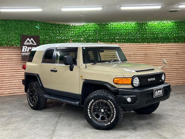 ＦＪクルーザー カラーパッケージ　リフトアップ　ＸＴＲＥＭＥ－Ｊ　　ＸＪ０３（フラットブラックスモーク）１７インチアルミホイール　ＴＯＹＯ　ＴＩＲＥＳ　ＯＰＥＮ　ＣＯＵＮＴＲＹ　Ｒ／Ｔ　ブラックアウト塗装　ナビ　バックカメラ　ＥＴＣ（27枚目）