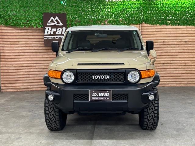 ＦＪクルーザー カラーパッケージ　リフトアップ　ＸＴＲＥＭＥ－Ｊ　　ＸＪ０３（フラットブラックスモーク）１７インチアルミホイール　ＴＯＹＯ　ＴＩＲＥＳ　ＯＰＥＮ　ＣＯＵＮＴＲＹ　Ｒ／Ｔ　ブラックアウト塗装　ナビ　バックカメラ　ＥＴＣ（28枚目）
