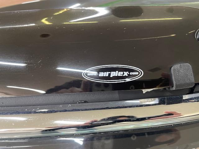 ランドクルーザープラド ＴＸ　Ｌパッケージ　ワンオーナー　黒革シート　純正ナビ　フルセグＴＶ　バックカメラ　前席電動シート　前席エアシート　純正１７インチアルミホイール　ガナドール２本出しマフラー　ウッドコンビステア　ＬＥＤヘッドライト　ＥＴＣ（67枚目）