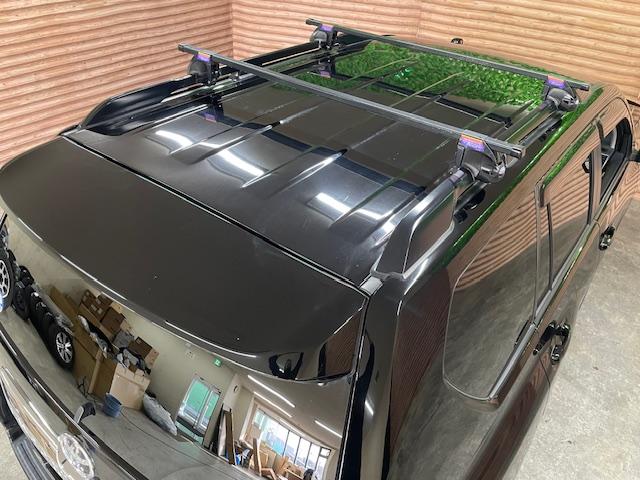 ランドクルーザープラド ＴＸ　Ｌパッケージ　ワンオーナー　黒革シート　純正ナビ　フルセグＴＶ　バックカメラ　前席電動シート　前席エアシート　純正１７インチアルミホイール　ガナドール２本出しマフラー　ウッドコンビステア　ＬＥＤヘッドライト　ＥＴＣ（70枚目）