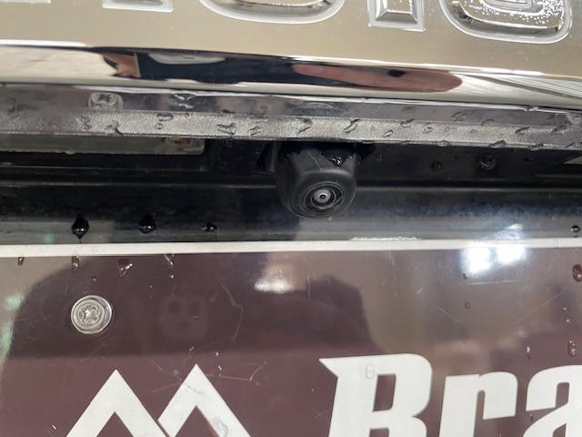 ランドクルーザープラド ＴＸ　Ｌパッケージ　ワンオーナー　黒革シート　純正ナビ　フルセグＴＶ　バックカメラ　前席電動シート　前席エアシート　純正１７インチアルミホイール　ガナドール２本出しマフラー　ウッドコンビステア　ＬＥＤヘッドライト　ＥＴＣ（74枚目）