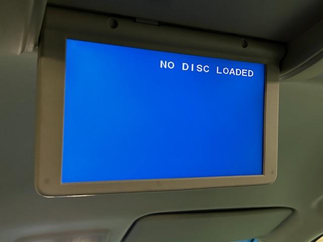 デリカＤ：５ Ｇ　プレミアム　４ＷＤ　リフトアップ　純正ナビ　バックカメラ　ＭＫＷ１６インチアルミホイール　ジオランダー　オーバーフェンダー　ガナドール２本出しマフラー　前席シートヒーター　デジタルインナーミラー　両側電動スライド（7枚目）