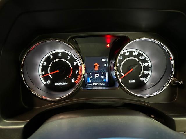 デリカＤ：５ Ｇ　プレミアム　４ＷＤ　リフトアップ　純正ナビ　バックカメラ　ＭＫＷ１６インチアルミホイール　ジオランダー　オーバーフェンダー　ガナドール２本出しマフラー　前席シートヒーター　デジタルインナーミラー　両側電動スライド（18枚目）