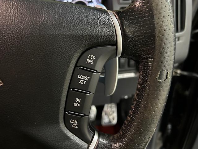 デリカＤ：５ Ｇ　プレミアム　４ＷＤ　リフトアップ　純正ナビ　バックカメラ　ＭＫＷ１６インチアルミホイール　ジオランダー　オーバーフェンダー　ガナドール２本出しマフラー　前席シートヒーター　デジタルインナーミラー　両側電動スライド（21枚目）