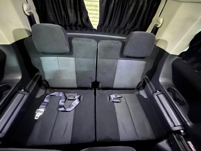 デリカＤ：５ Ｇ　プレミアム　４ＷＤ　リフトアップ　純正ナビ　バックカメラ　ＭＫＷ１６インチアルミホイール　ジオランダー　オーバーフェンダー　ガナドール２本出しマフラー　前席シートヒーター　デジタルインナーミラー　両側電動スライド（29枚目）