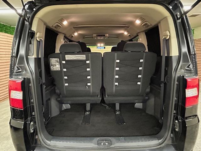 デリカＤ：５ Ｇ　プレミアム　４ＷＤ　リフトアップ　純正ナビ　バックカメラ　ＭＫＷ１６インチアルミホイール　ジオランダー　オーバーフェンダー　ガナドール２本出しマフラー　前席シートヒーター　デジタルインナーミラー　両側電動スライド（31枚目）