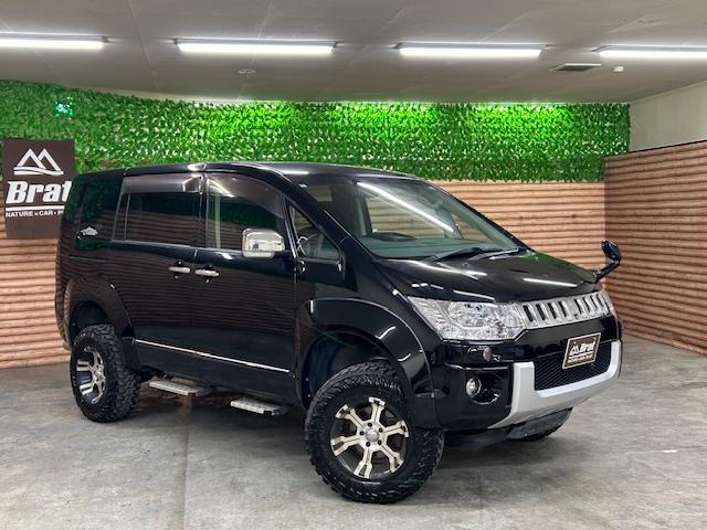 デリカＤ：５ Ｇ　プレミアム　４ＷＤ　リフトアップ　純正ナビ　バックカメラ　ＭＫＷ１６インチアルミホイール　ジオランダー　オーバーフェンダー　ガナドール２本出しマフラー　前席シートヒーター　デジタルインナーミラー　両側電動スライド（34枚目）