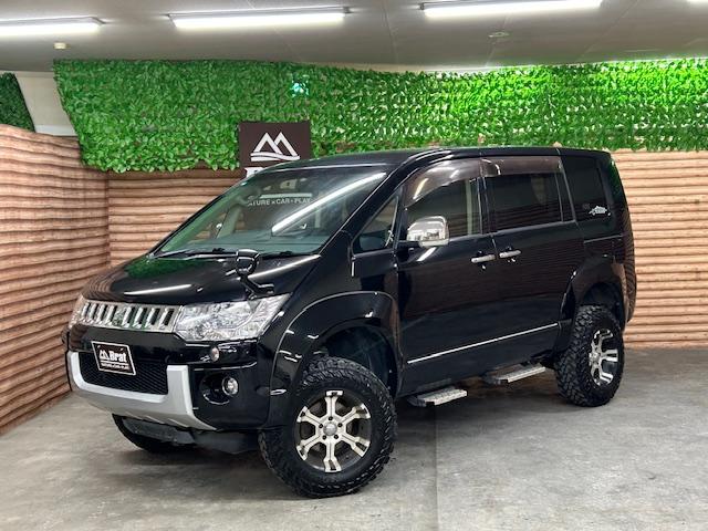 デリカＤ：５ Ｇ　プレミアム　４ＷＤ　リフトアップ　純正ナビ　バックカメラ　ＭＫＷ１６インチアルミホイール　ジオランダー　オーバーフェンダー　ガナドール２本出しマフラー　前席シートヒーター　デジタルインナーミラー　両側電動スライド（37枚目）