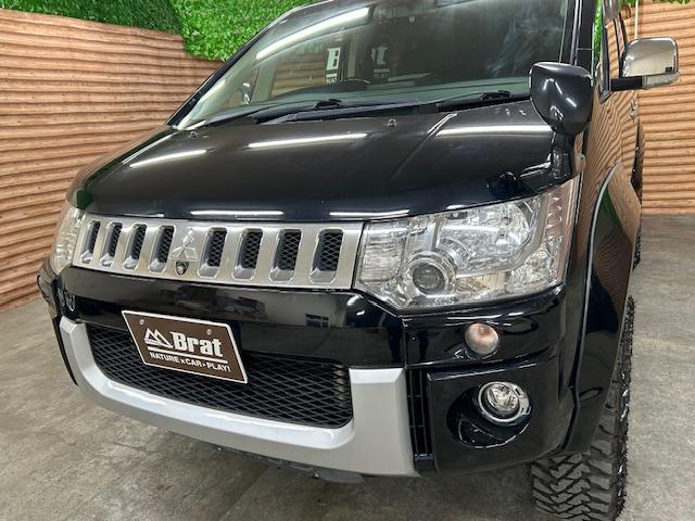 デリカＤ：５ Ｇ　プレミアム　４ＷＤ　リフトアップ　純正ナビ　バックカメラ　ＭＫＷ１６インチアルミホイール　ジオランダー　オーバーフェンダー　ガナドール２本出しマフラー　前席シートヒーター　デジタルインナーミラー　両側電動スライド（51枚目）