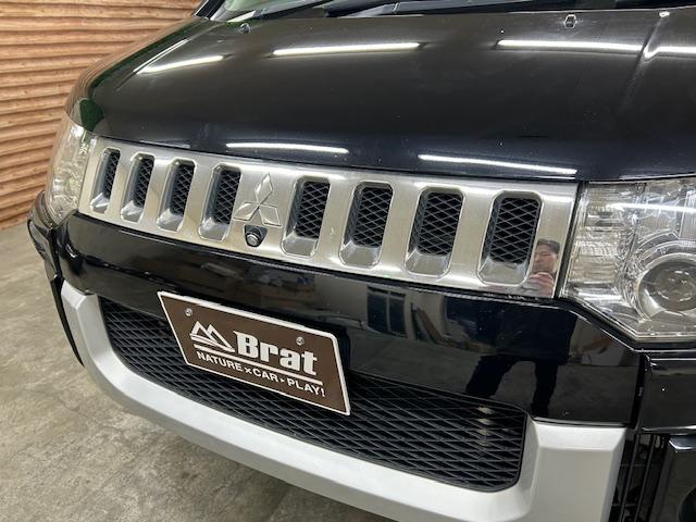 デリカＤ：５ Ｇ　プレミアム　４ＷＤ　リフトアップ　純正ナビ　バックカメラ　ＭＫＷ１６インチアルミホイール　ジオランダー　オーバーフェンダー　ガナドール２本出しマフラー　前席シートヒーター　デジタルインナーミラー　両側電動スライド（53枚目）