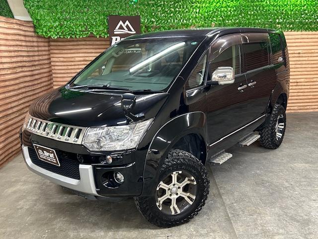 デリカＤ：５ Ｇ　プレミアム　４ＷＤ　リフトアップ　純正ナビ　バックカメラ　ＭＫＷ１６インチアルミホイール　ジオランダー　オーバーフェンダー　ガナドール２本出しマフラー　前席シートヒーター　デジタルインナーミラー　両側電動スライド（57枚目）