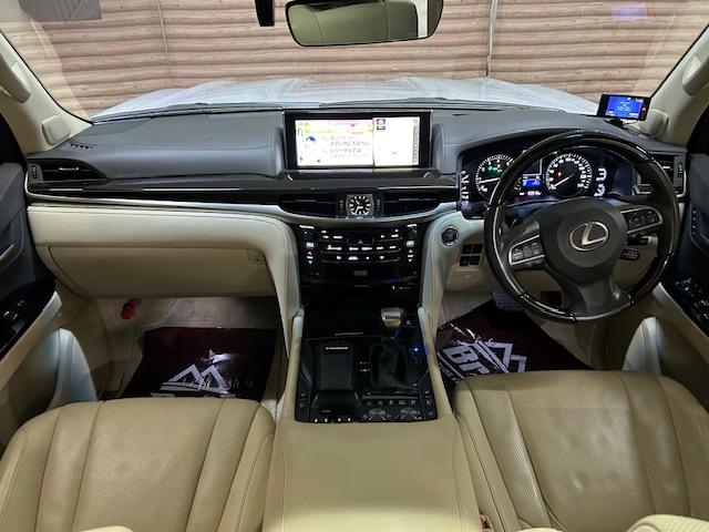 ＬＸ ＬＸ５７０　ＷＡＬＤコンプリートキット　ＷＡＬＤ２２インチＡＷ　サンルーフ　マークレビンソン　全席電動シート　全席シートヒーター　純正ナビ　純正リアモニター　全方位カメラ　ドライブレコーダー　ＣＯＯＬ　ＢＯＸ（2枚目）
