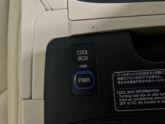 ＬＸ ＬＸ５７０　ＷＡＬＤコンプリートキット　ＷＡＬＤ２２インチＡＷ　サンルーフ　マークレビンソン　全席電動シート　全席シートヒーター　純正ナビ　純正リアモニター　全方位カメラ　ドライブレコーダー　ＣＯＯＬ　ＢＯＸ（18枚目）
