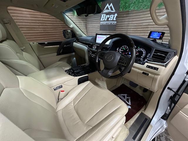 ＬＸ ＬＸ５７０　ＷＡＬＤコンプリートキット　ＷＡＬＤ２２インチＡＷ　サンルーフ　マークレビンソン　全席電動シート　全席シートヒーター　純正ナビ　純正リアモニター　全方位カメラ　ドライブレコーダー　ＣＯＯＬ　ＢＯＸ（31枚目）