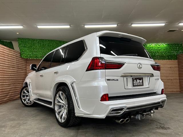 ＬＸ ＬＸ５７０　ＷＡＬＤコンプリートキット　ＷＡＬＤ２２インチＡＷ　サンルーフ　マークレビンソン　全席電動シート　全席シートヒーター　純正ナビ　純正リアモニター　全方位カメラ　ドライブレコーダー　ＣＯＯＬ　ＢＯＸ（70枚目）