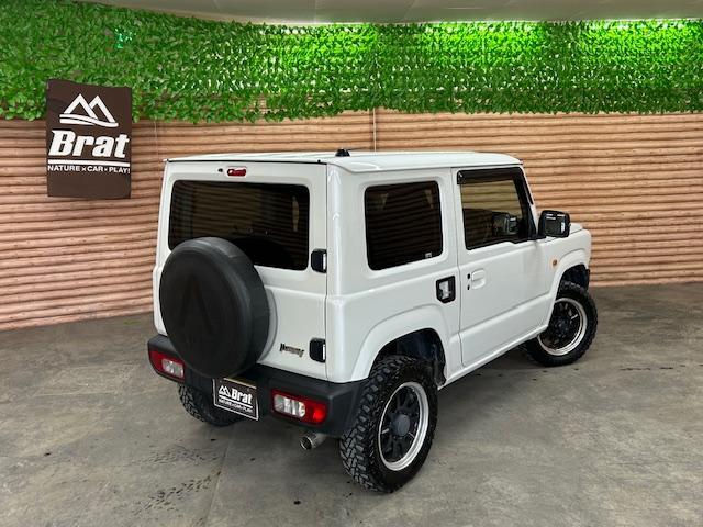 ���w�b�h���C�g�E�z�C�[���E�t�����g�K���X�ȂǐF�X�ȕ����̃R�[�e�B���O�����p�ӂ��Ă���܂��I