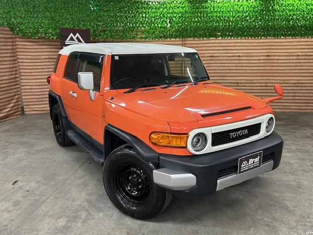 ＦＪクルーザー カラーパッケージ　４ＷＤ　純正ナビ　フルセグｔＶ　バックカメラ　ドライブレコーダー　コーナーセンサー　クルーズコントロール　キーレス　フォグランプ　ＥＴＣ　サイド、カーテンエアバッグ（53枚目）