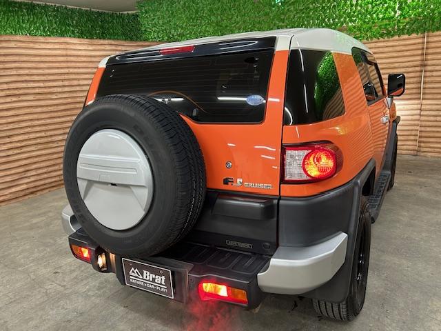 ＦＪクルーザー カラーパッケージ　４ＷＤ　純正ナビ　フルセグｔＶ　バックカメラ　ドライブレコーダー　コーナーセンサー　クルーズコントロール　キーレス　フォグランプ　ＥＴＣ　サイド、カーテンエアバッグ（65枚目）