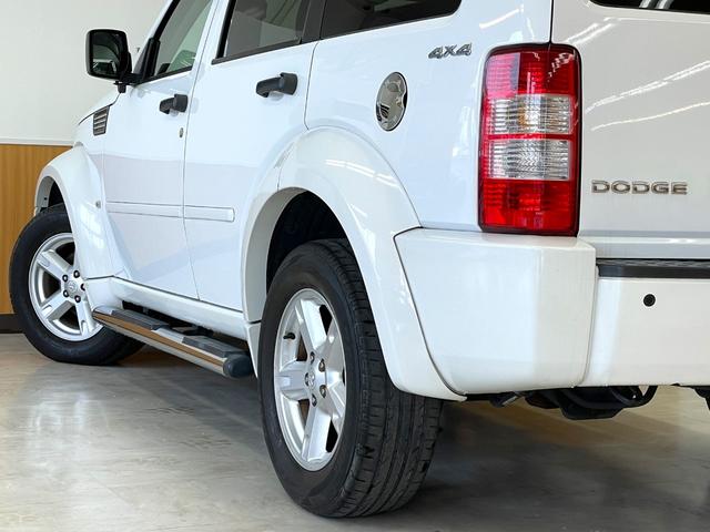 SXT サンルーフ 黒革シート 前席シートヒーター D席パワーシート 純正17インチAW クルーズコントロール ルーフレール サイドカメラ 純正オーディオ サイドステップ 禁煙車 F・Rフォグランプ(15枚目)