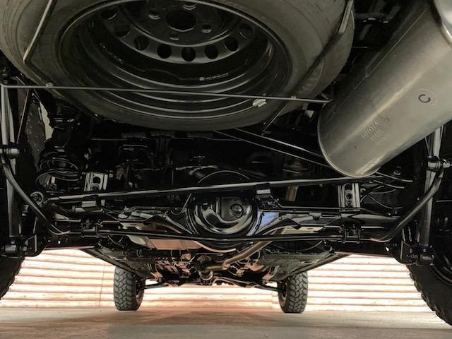 F 登録済み未使用車 2インチリフトアップ エクストリームJ14インチアルミ マッドレイジMTタイヤ ウッドコンビステアリング 衝突被害軽減ブレーキ 電動格納ミラー キーレスキー(16枚目)