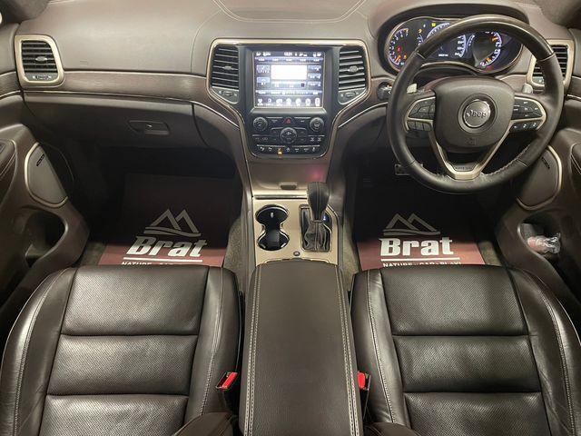 サミット オープンカントリーRTタイヤ サンルーフ ハーマンカードン 黒革シート 禁煙車 ステアリングヒーター シートヒーター エアサスペンション サイドステップ パワーシート ドラレコ(5枚目)
