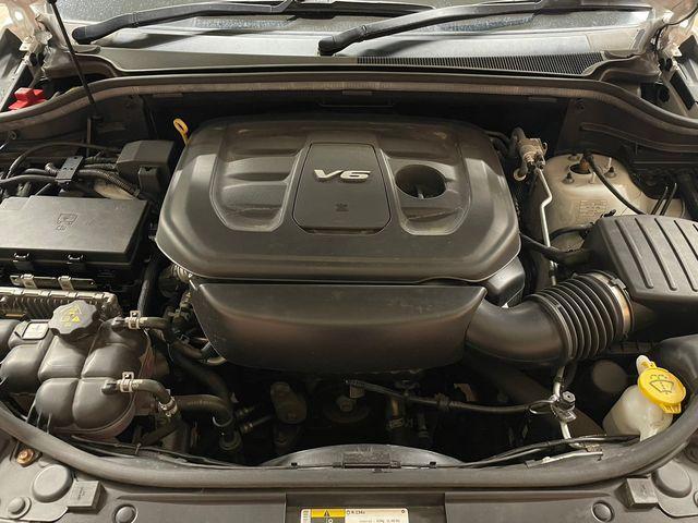サミット オープンカントリーRTタイヤ サンルーフ ハーマンカードン 黒革シート 禁煙車 ステアリングヒーター シートヒーター エアサスペンション サイドステップ パワーシート ドラレコ(19枚目)