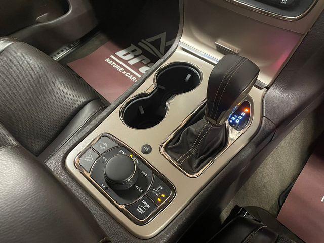 サミット オープンカントリーRTタイヤ サンルーフ ハーマンカードン 黒革シート 禁煙車 ステアリングヒーター シートヒーター エアサスペンション サイドステップ パワーシート ドラレコ(35枚目)