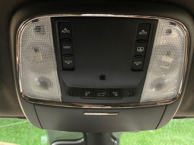 サミット オープンカントリーRTタイヤ サンルーフ ハーマンカードン 黒革シート 禁煙車 ステアリングヒーター シートヒーター エアサスペンション サイドステップ パワーシート ドラレコ(41枚目)