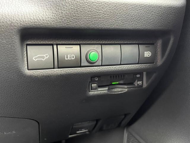 ＲＡＶ４ アドベンチャー　リフトアップ　ＴＯＹＯＴＡロゴグリル　マッドヴァンスホイール　ＴＯＹＯオープンカントリーＲ／Ｔ　フロントカメラ　ノーズカバー　レザーシート　純正ナビ　純正フロアマット（26枚目）