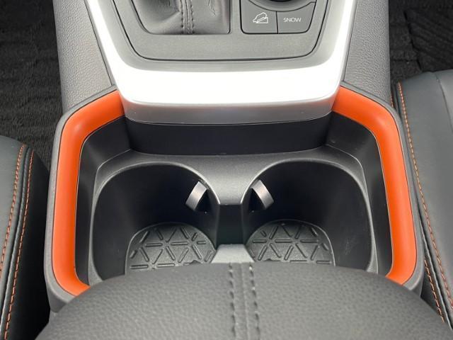 ＲＡＶ４ アドベンチャー　リフトアップ　ＴＯＹＯＴＡロゴグリル　マッドヴァンスホイール　ＴＯＹＯオープンカントリーＲ／Ｔ　フロントカメラ　ノーズカバー　レザーシート　純正ナビ　純正フロアマット（33枚目）