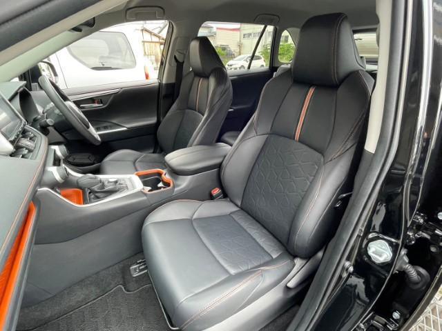 ＲＡＶ４ アドベンチャー　リフトアップ　ＴＯＹＯＴＡロゴグリル　マッドヴァンスホイール　ＴＯＹＯオープンカントリーＲ／Ｔ　フロントカメラ　ノーズカバー　レザーシート　純正ナビ　純正フロアマット（39枚目）