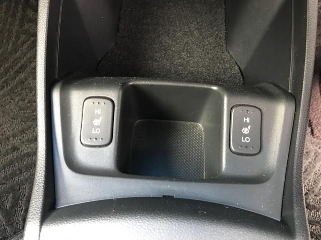 フィットハイブリッド スマートセレクション　ファインスタイル　純正ナビ　テレビ　バックカメラ　ＨＩＤ　スマートキー　エンジンスターター　両席シートヒーター　純正モデューロアルミホイール（18枚目）